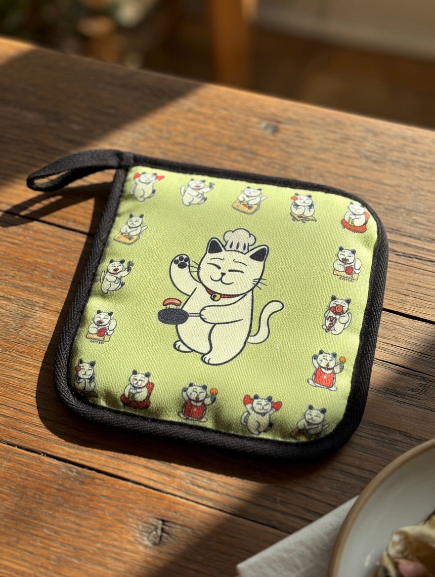 Cat-Themed Pot Holder