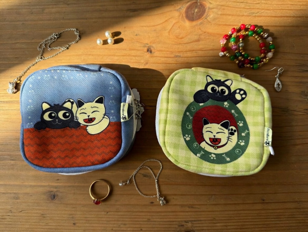 Cat-Themed Jewelry Case